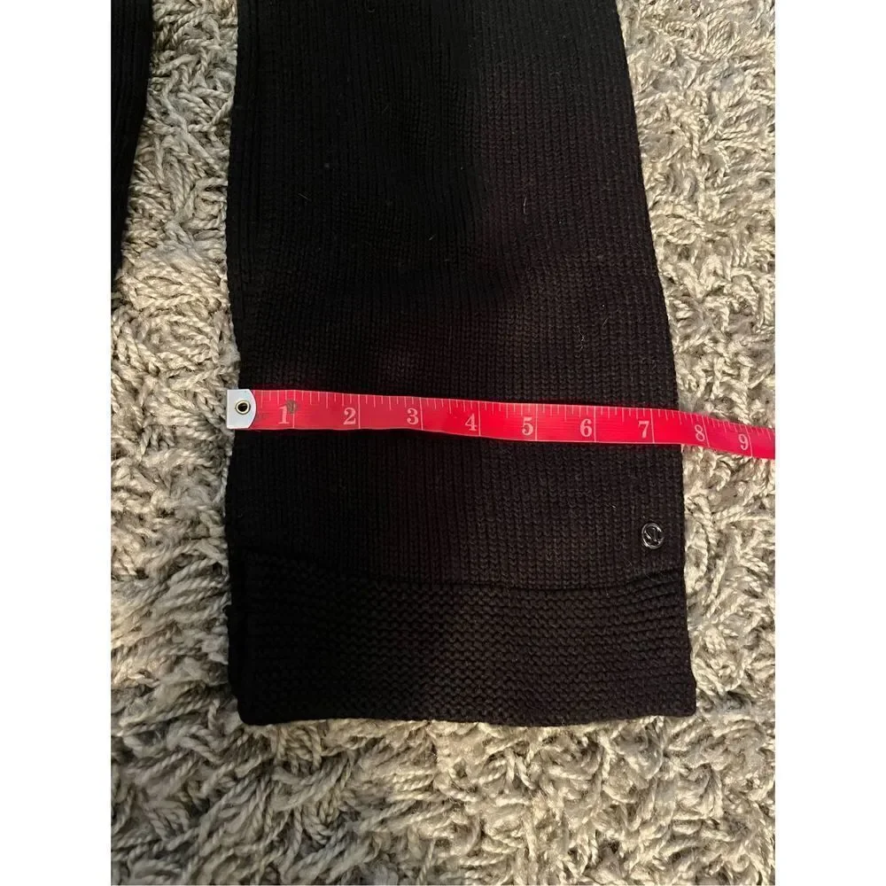 Lululemon Snood with Button-On Scarf